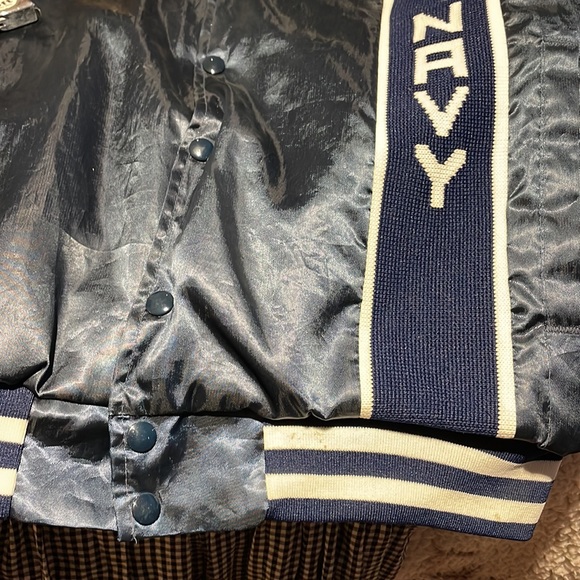 Vintage US Navy bomber jacket - Picture 7 of 7